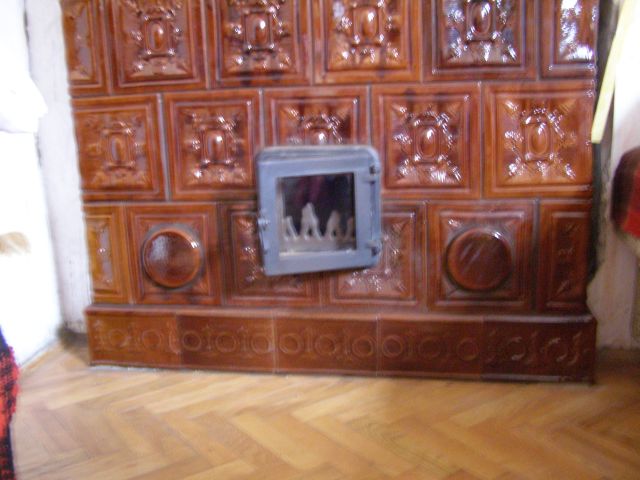 P4171185-2.jpg